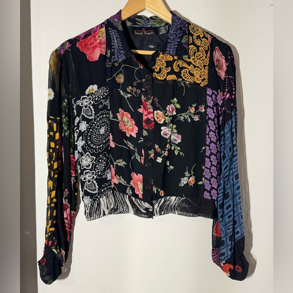 ✨ Sacred Threads Patchwork Cropped Jacket | S/M - image 3